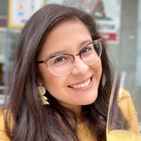 Sara Calderon Email & Phone Number