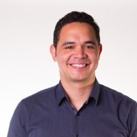 Bernardo Lobato Email
