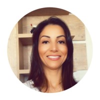 Márcia Montanhez Email