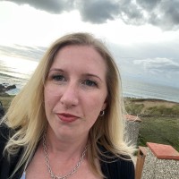 Lisa Samworth Email & Phone Number