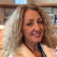 FIDO Tech Employee Lisa Davis's profile photo