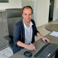 Christoph Möller Email