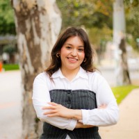 Raquel Flores Email & Phone Number