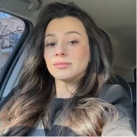 Helpsy® Employee Barbara Ferreira's profile photo