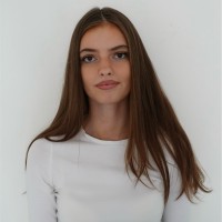 Mia Harcourt Email