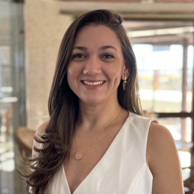 Mayara Sampaio Email & Phone Number
