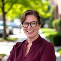 Erin Ruxton Email & Phone Number