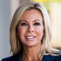 Legacy Manufacturing Company Employee Kirsten Hunse's profile photo