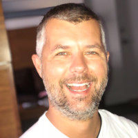 Gábor Forstner Email