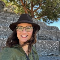 Northern Seminary Employee Becky Miller's profile photo