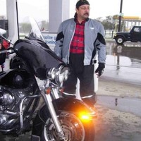 PipeLine Machinery CAT Employee Edward Calles Gonzalez's profile photo