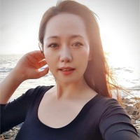 Hapag-Lloyd AG Employee Julia Chen's profile photo