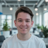 101 Smoke Shop Employee Brennan Pollock's profile photo