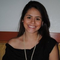 ServiceNow Employee Renata Rosa's profile photo