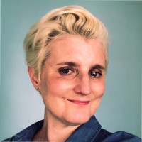 Sarah Munro Email & Phone Number