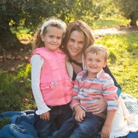 Janie Lee Email & Phone Number