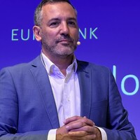 Knowcrunch Employee Tolis Aivalis's profile photo