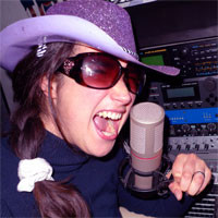 OffBeat Records Employee Jen Russell's profile photo