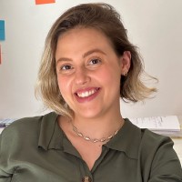 Caroline Amariz Email & Phone Number