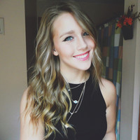 MacKenzie Bloom Email & Phone Number