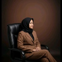 Siti Pratiwi Email