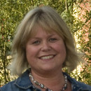 Karolina Perngården Email