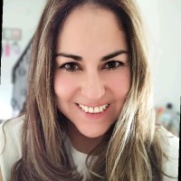 Leslie Estrada Email & Phone Number