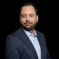 Marcin Czerwiński Email