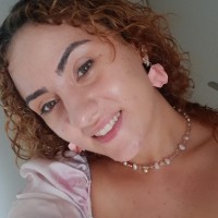 Merve Ayhan Email