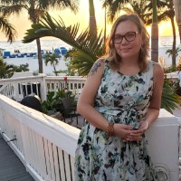 Cabinets.com Employee Nadine P's profile photo