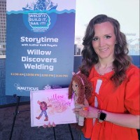 Kelli Royals Email & Phone Number