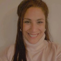 Cintia Wolf Email