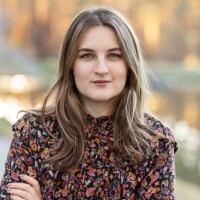 Daria Fetko Email