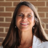 Leslie Robertson Email & Phone Number