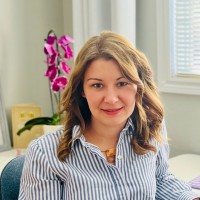 Anna Márton Email
