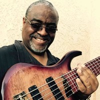 Email e telefono di Carl Cherry