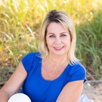 Lucky to Live Here Realty Employee Rosemary Zollo's profile photo