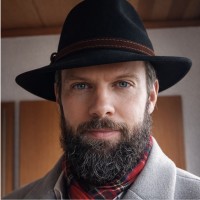 Hugo Schmidt Email