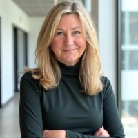 Sojern Employee Julie Keating's profile photo