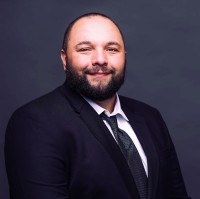 Edmonton State Bank Employee Billy Debow Jr's profile photo