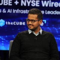 Chef Robotics Employee Rajat Bhageria's profile photo