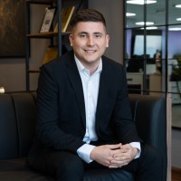 Edwards and Towers Employee Andrii Mikhov's profile photo