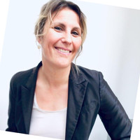 SmartData for Lead Employee Stephanie Robert's profile photo