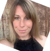 Anja Kuntz Email
