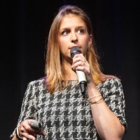 Eline van Mieghem Email