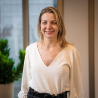 Azimut Brasil Wealth Management Employee Fernanda Bratz's profile photo