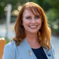 Krista Hollinger Email
