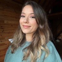 Esra Aksu Email