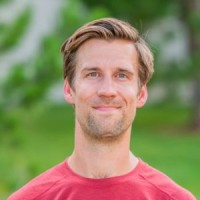 NerdWallet Employee Ross Ring-Jarvi's profile photo