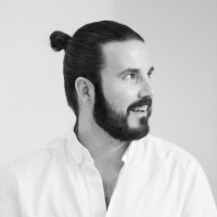 LCI Barcelona - Escuela Superior Employee Miguel Fernández Muñoz's profile photo